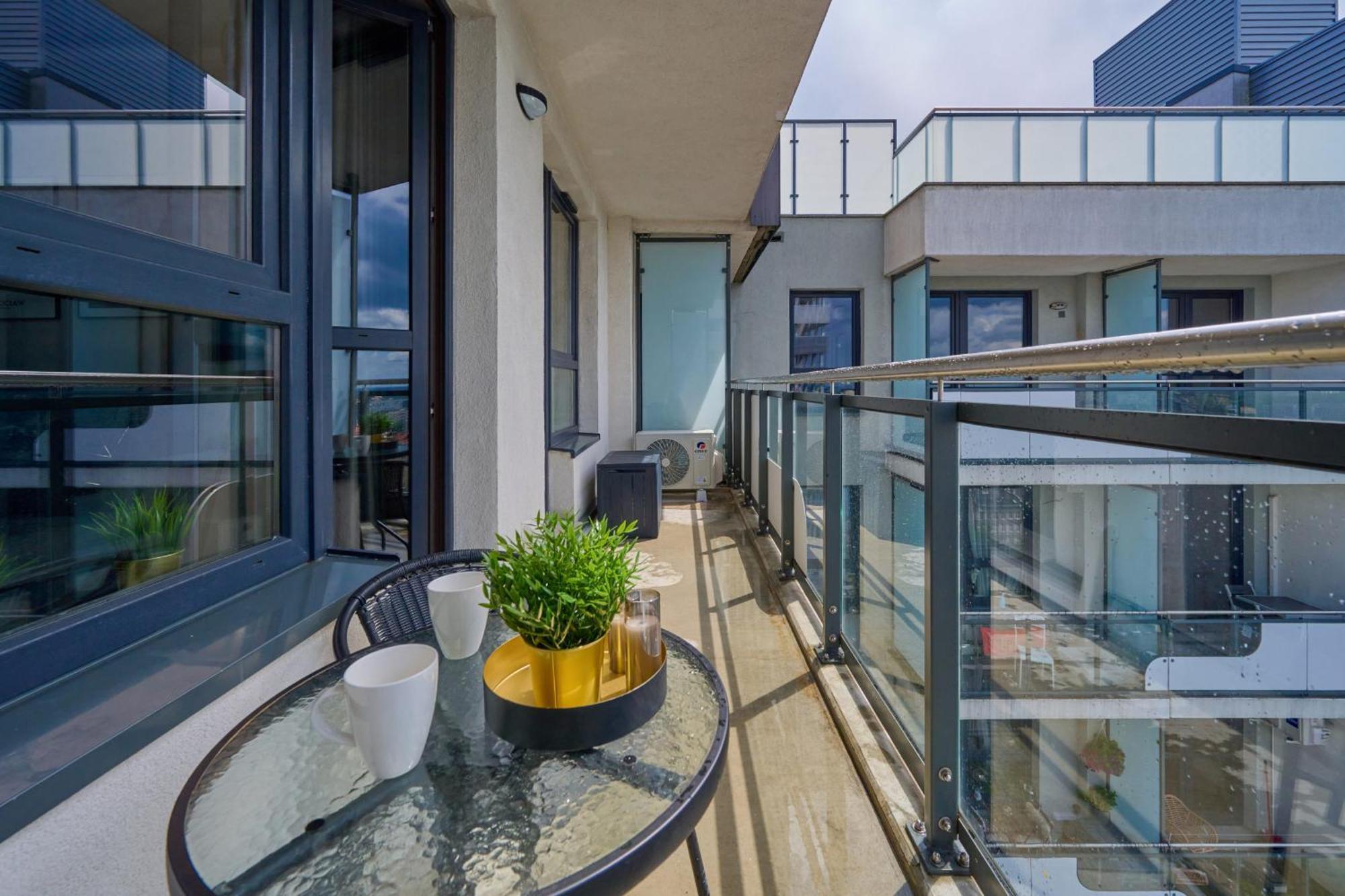 Odra Tower Center Of By Renters Prestige Apartment Wroclaw